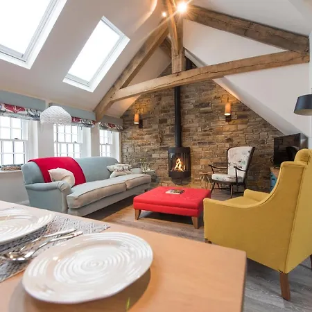 Iris 5 Star Gold Award Luxury Holiday home